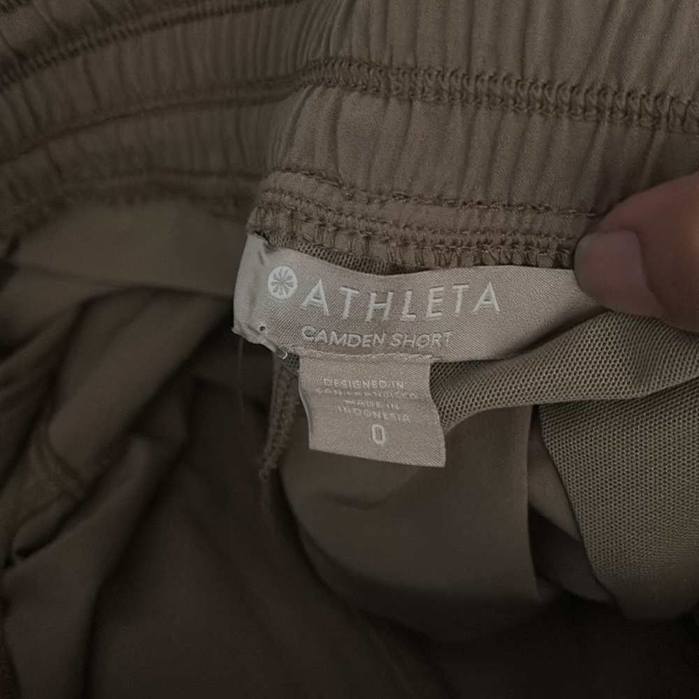 Athleta Camden short size 0 - Picture 5 of 5